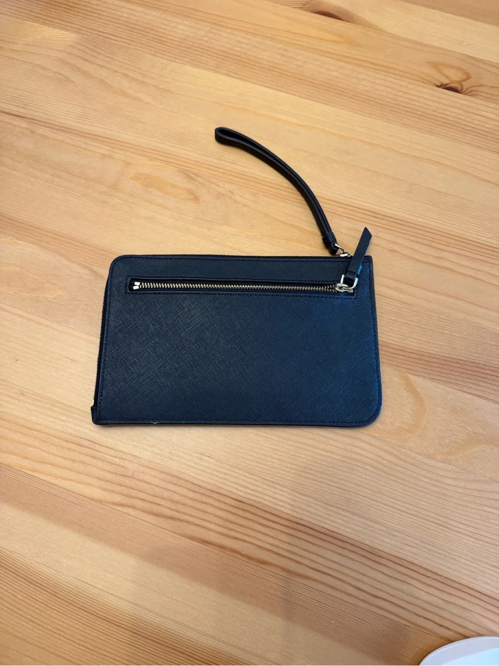 kate spade black zip wristlet pouch